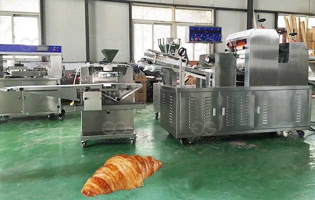 Automatic Croissant Machine